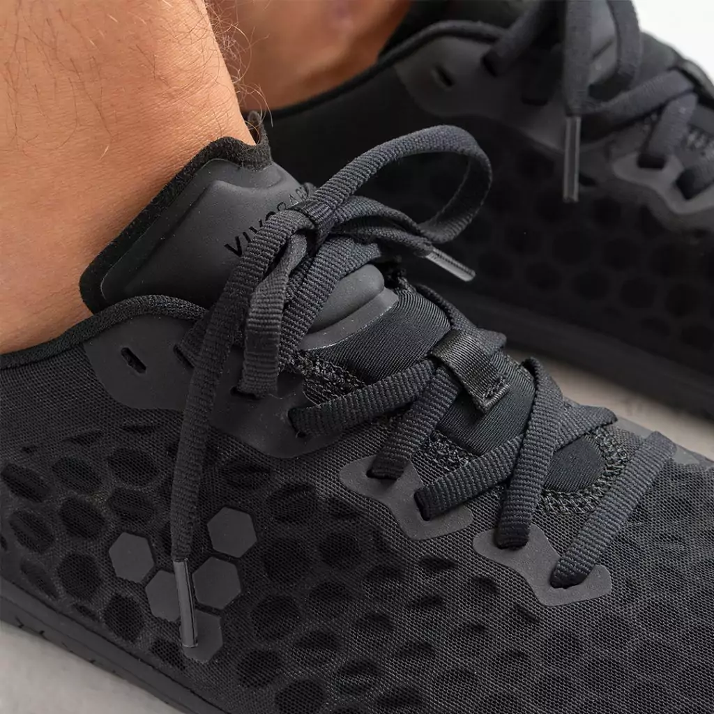 vivobarefoot stealth 3