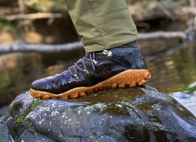 シャイニングゴールデン vivobarefoot ビボベア TRACKER FOREST ESC