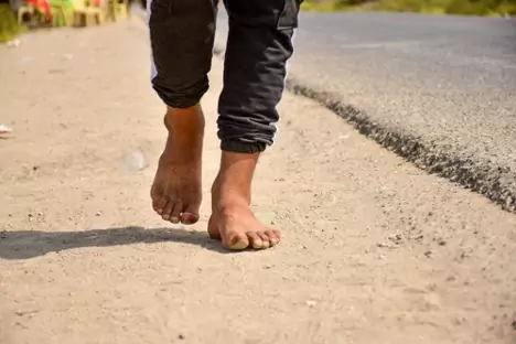 Is Barefoot Running Better? - Countryside Orthopaedics